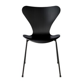 Fritz Hansen - Serie 7™ stoel gelakte essenhout monochroom